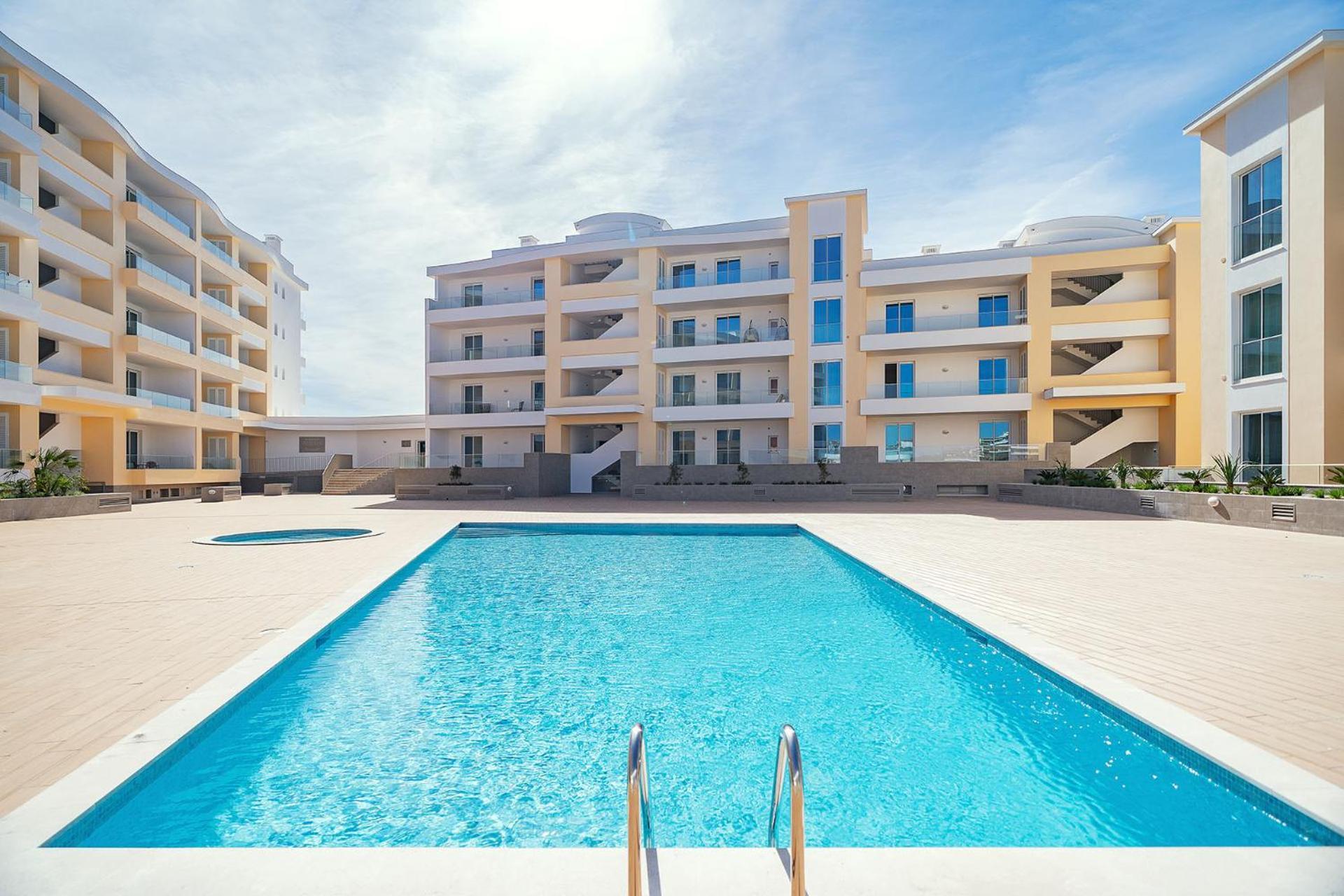 Apartment Marina View 11 With Pool By Homing *